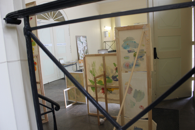 Site-specific Painting von Kirsten K&ouml;tter, 26.-28.6.2015, 48-Stunden-Neuk&ouml;lln, Albert-Schweitzer-Schule